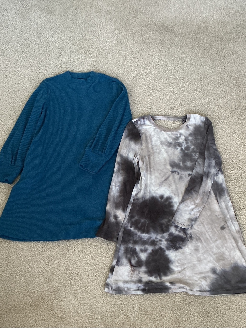 Girls Bundle of 2 Long-Sleeve Casual Dresses - Size L 10-12 -Old Navy, Art Class